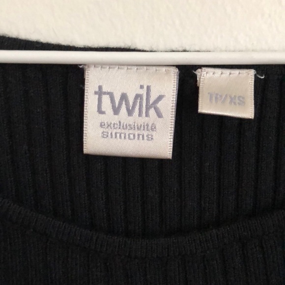 NWOT Top/ t-shirt / blouse Simons - Picture 8 of 8